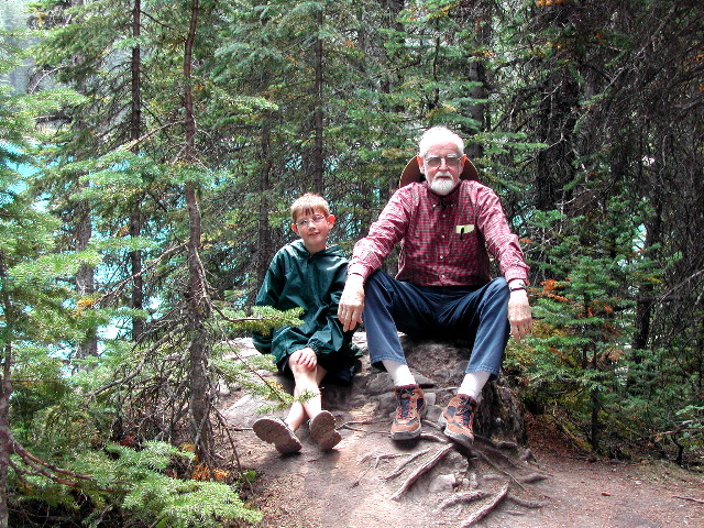 Aron & Bop, Moraine Lake