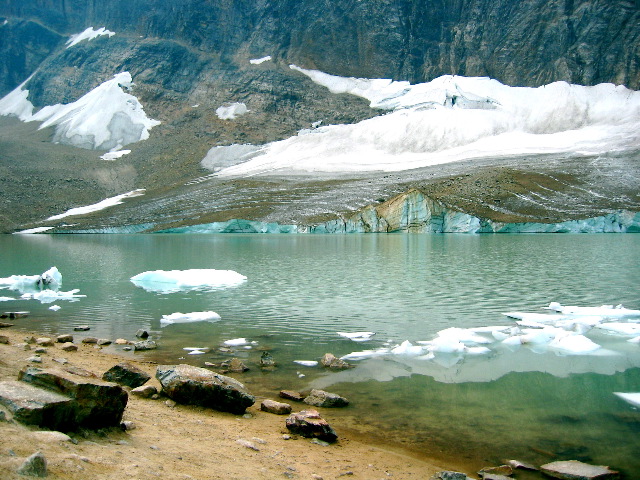 Edith Cavell Mtn glacier