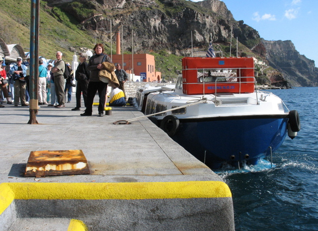 70. Santorini dock