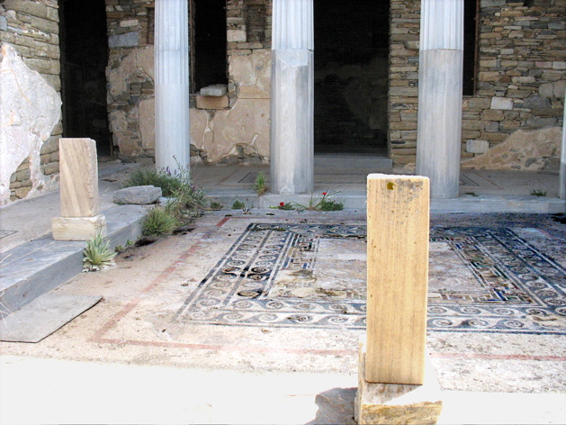 84. Delos, atrium with mosaic floor